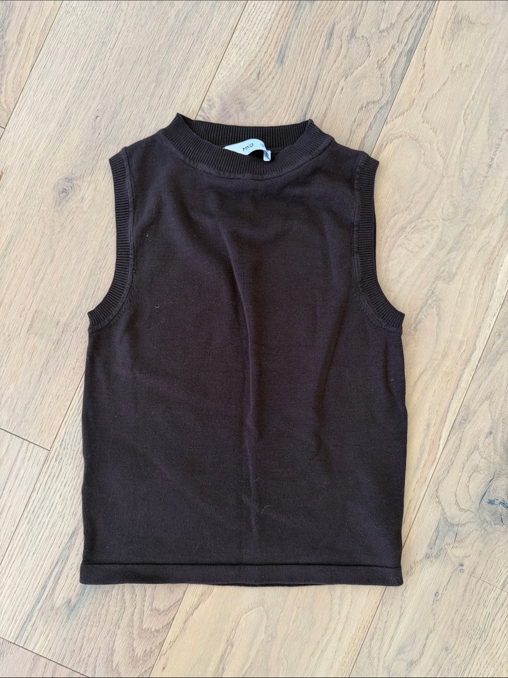 Mango (MNG) Woman’s XS - Maroon Sleeveless Knit Tank Top